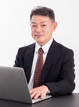 岡本篤典税理士・行政書士事務所