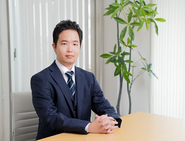 友坂光公認会計士・税理士事務所