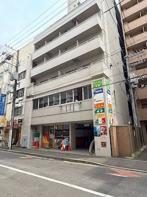 行政書士・社会保険労務士ススキダ法務事務所