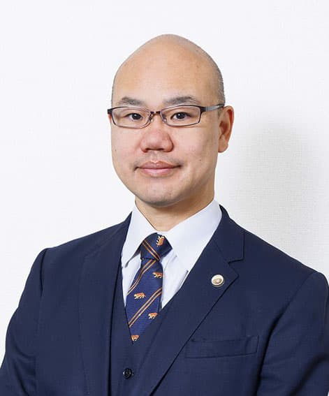 仲里建良法律事務所